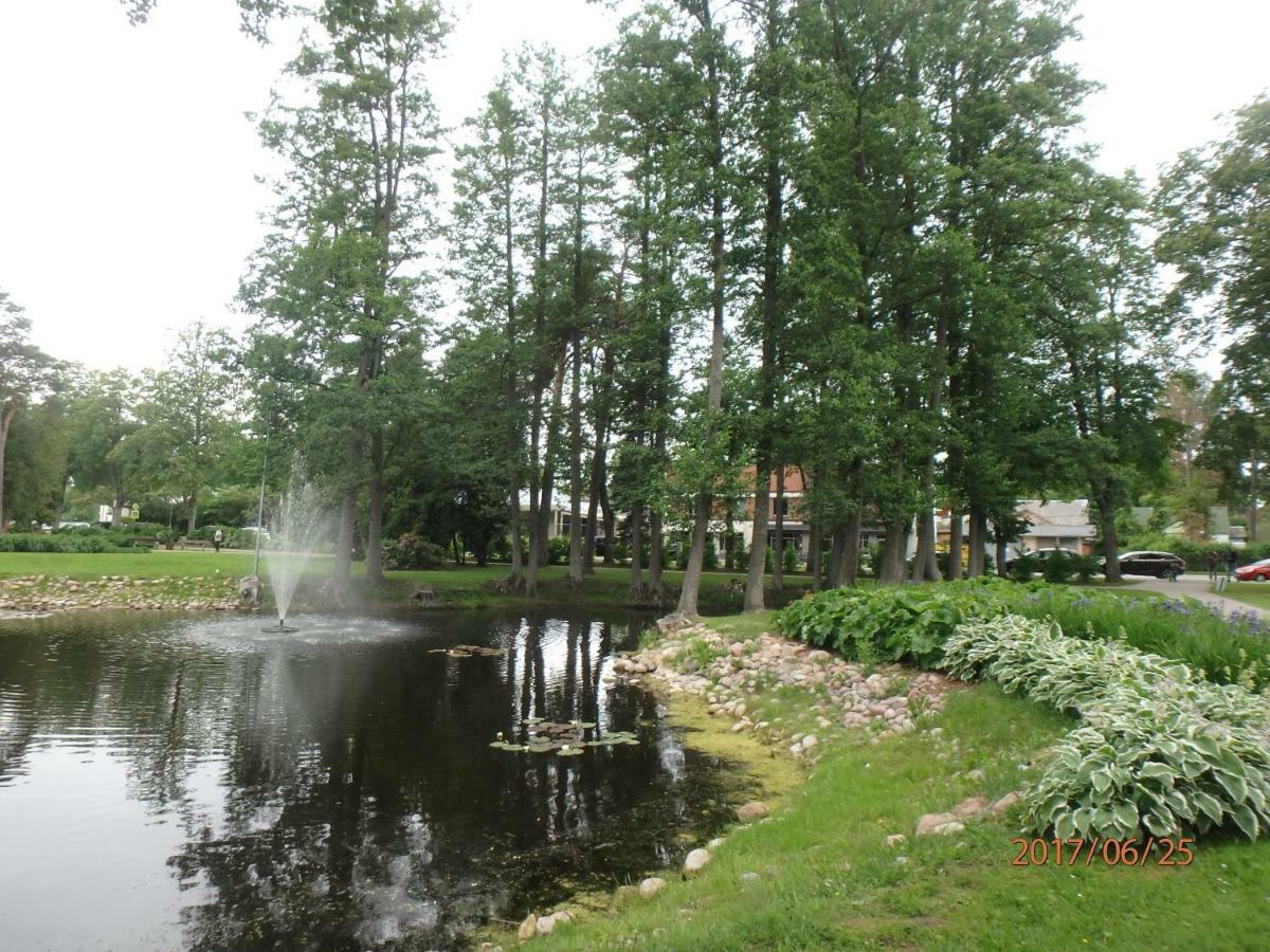 Melluzi Cottage Юрмала Экстерьер фото